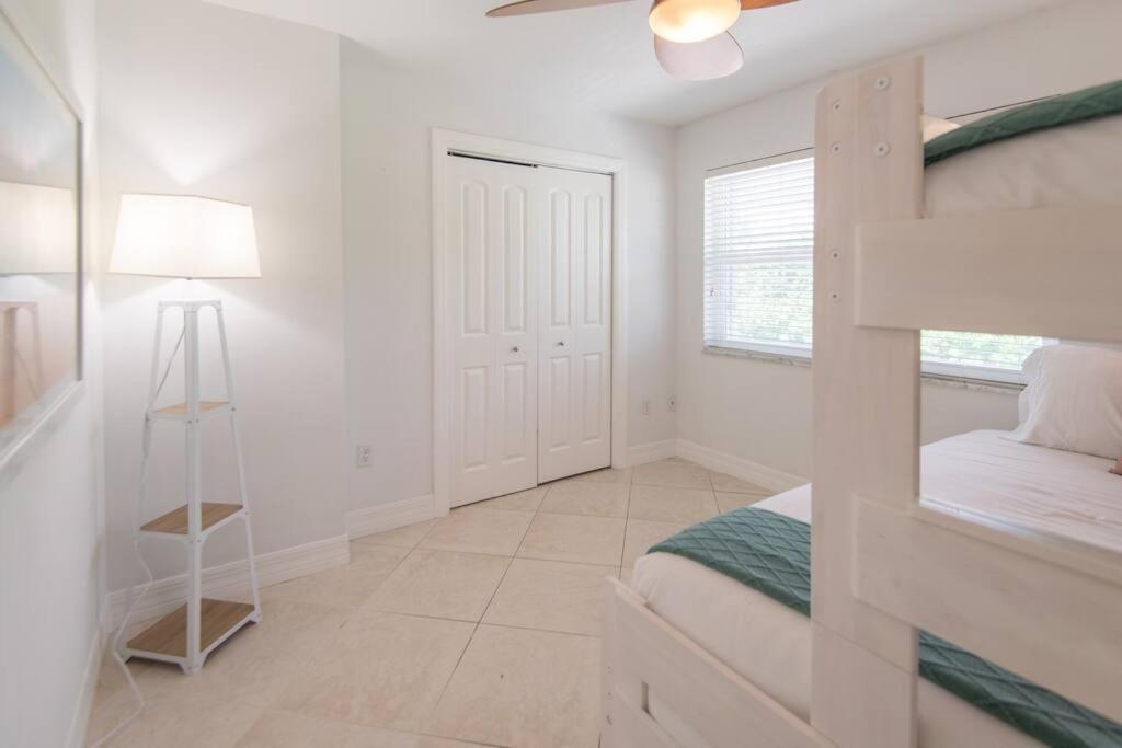 Hutchinson Island 2Br,2Ba - Private Beach Access فورت بييرس المظهر الخارجي الصورة
